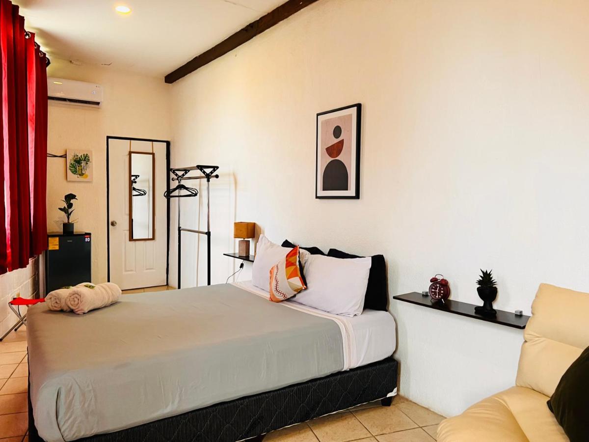 Hotel Adventure Lodge Jacó Dış mekan fotoğraf