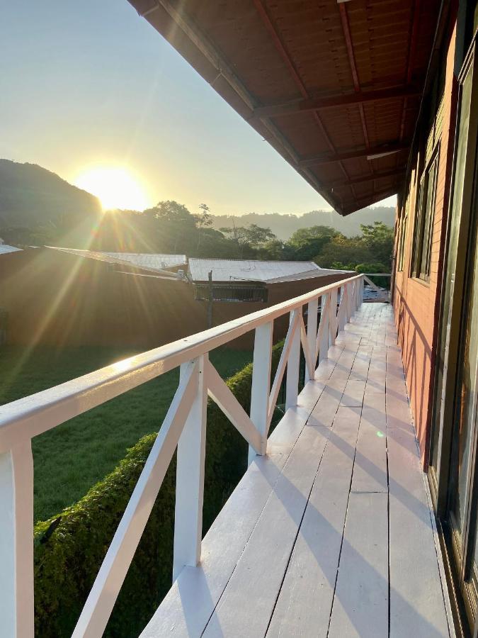 Hotel Adventure Lodge Jacó Dış mekan fotoğraf